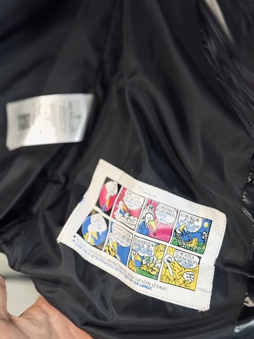 Moncler елек с качулка