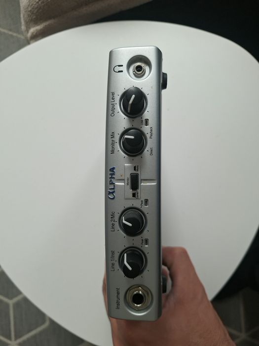 Звукова карта lexicon alpha