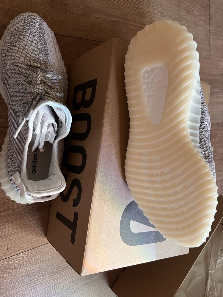 Yeezy boost 350 V2