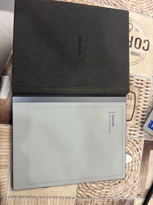 Tabletă reMarkable cu stylus, husă și încărcător stare excelentă