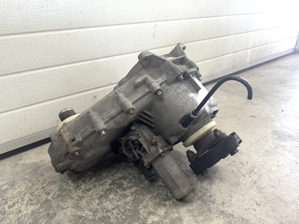 Перфектна раздатка от bmw/бмв X5 E53 3.0i бензин 231к.с автомат