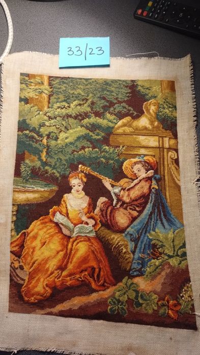 Vând șase goblenuri.