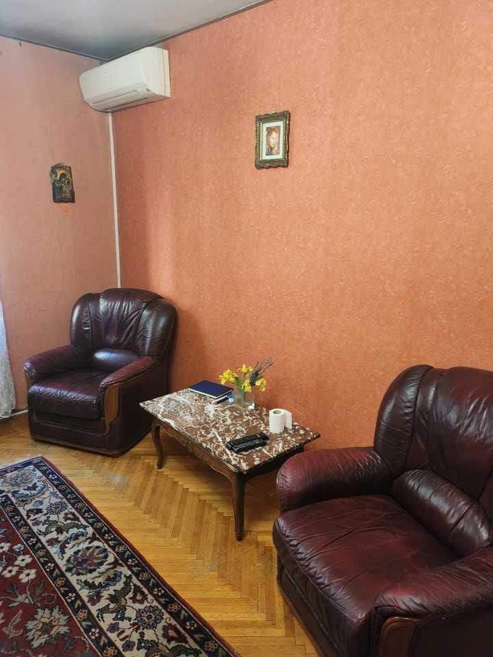 inchiriere apartament 3 camere Piata Romana