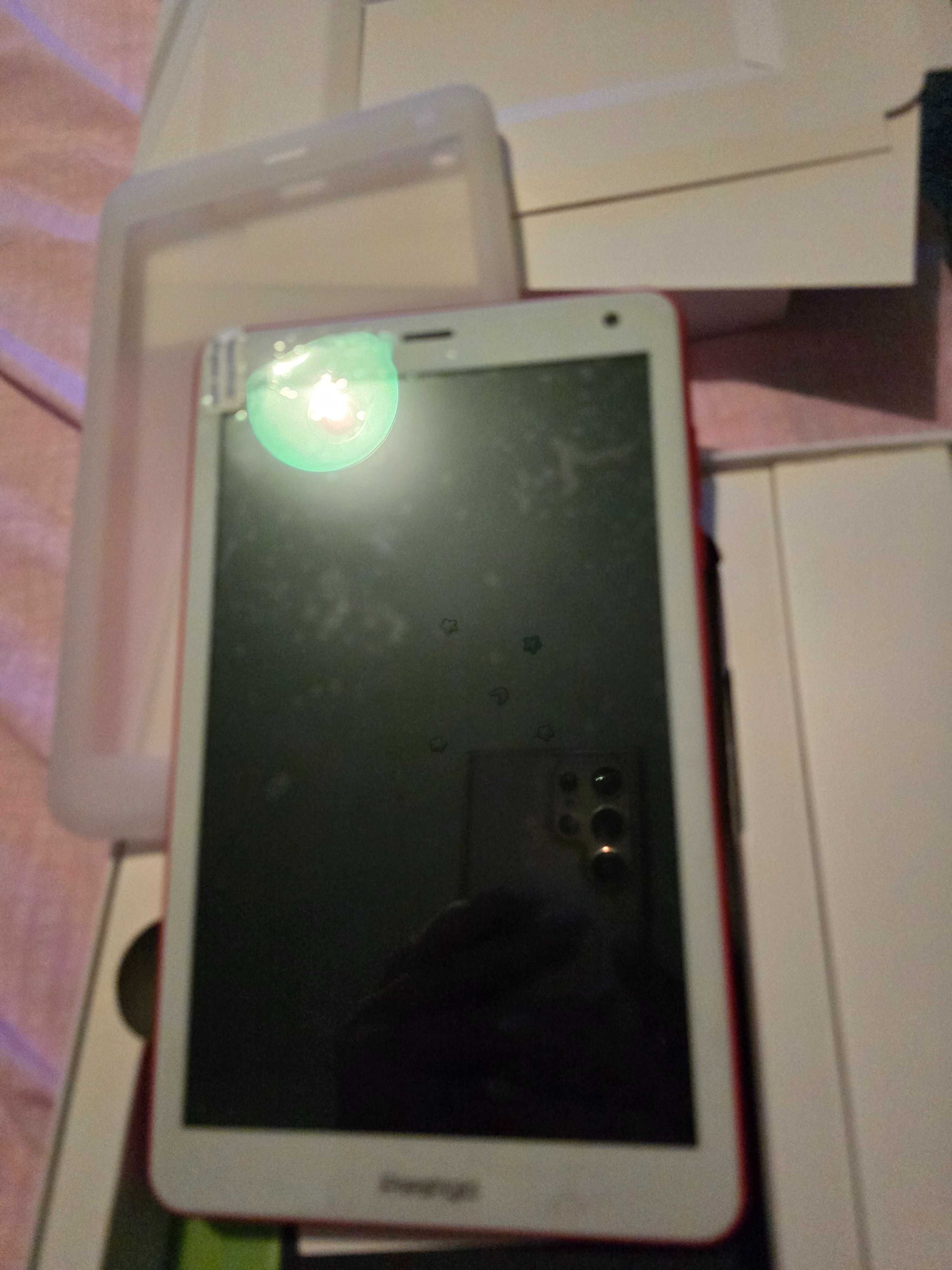 Prestigio Q Pro  Таблет,неизползван