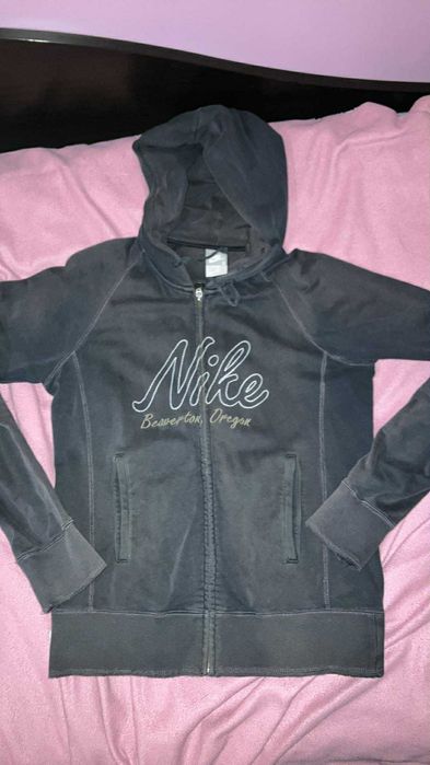 Оригинално горнище на Nike