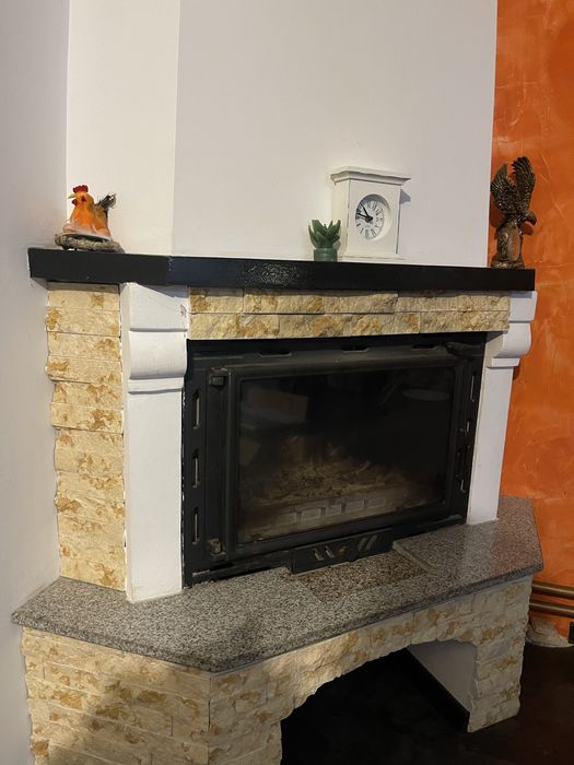 Semineu lemne cu focar fonta