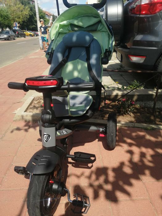 Coccolle pianti tricicletă