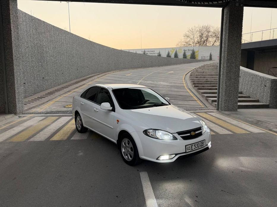 Jentra 2019 yil 3 pozitsya qilingan