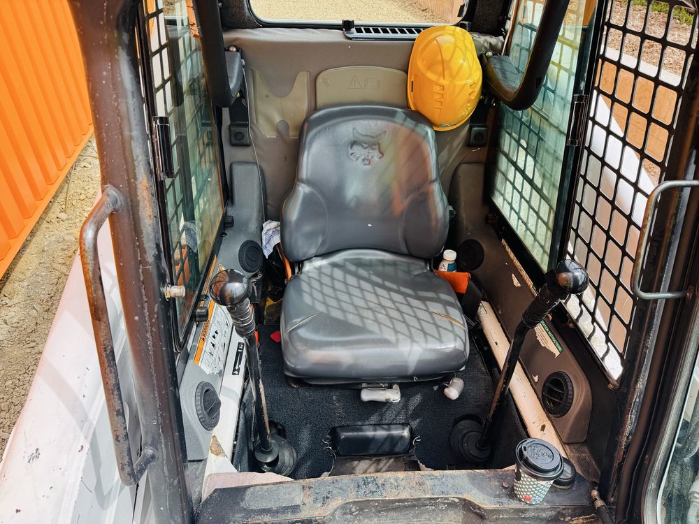 Bobcat s250 minincarcator