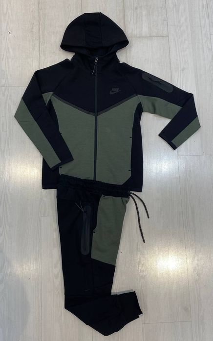 Комлекти Найк от 140 до 176 ръст