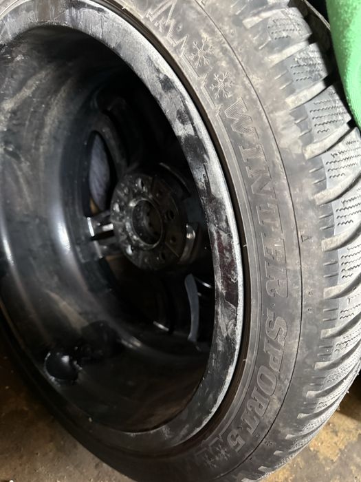 Зимни гуми  245 40 19 dunlop winter sport 5