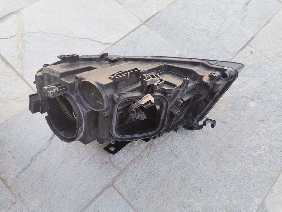Десен R Фар за Ауди/Audi A4 B8 2007--2011 bi xsenon