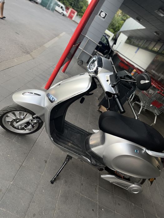 Vand scuter electric puternic!