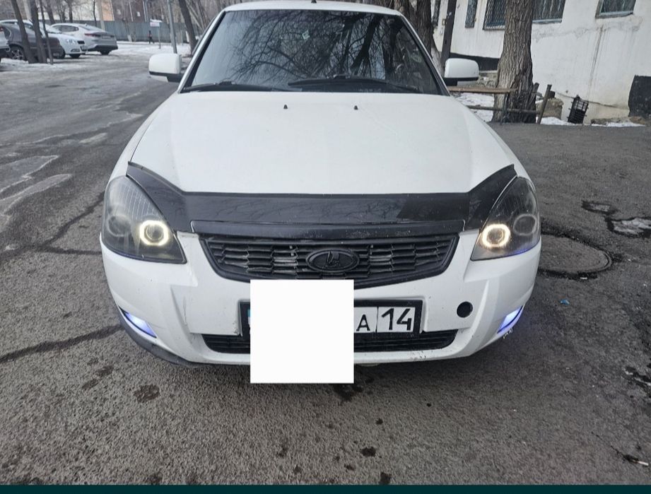 Продам фары и стингер на Приору