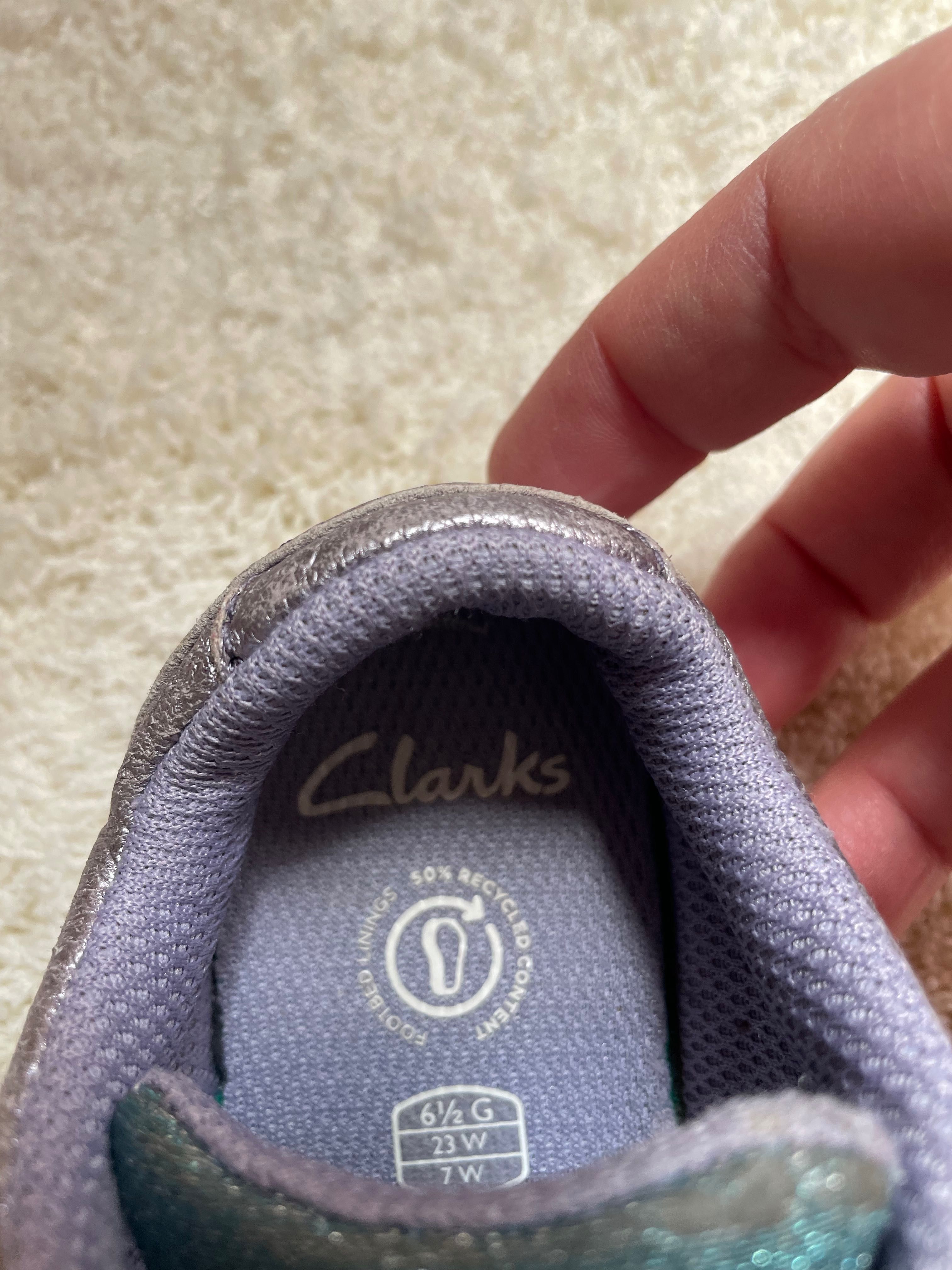 Детски обувки clarks