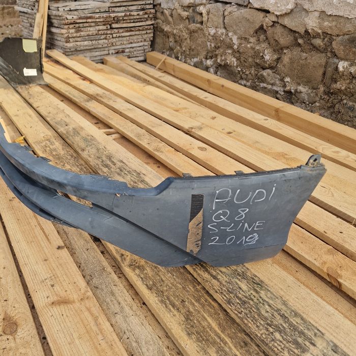 Audi Q8 s-line 2019 задна броня