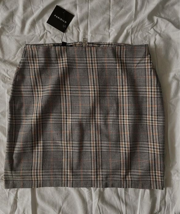 Fusta mini Parisian carouri noua cu eticheta perfecta pentru toamna