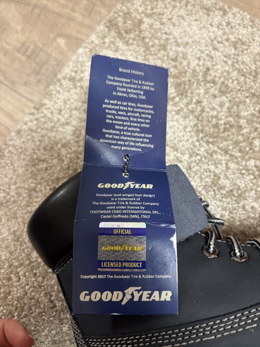 Боти    Goodiyear