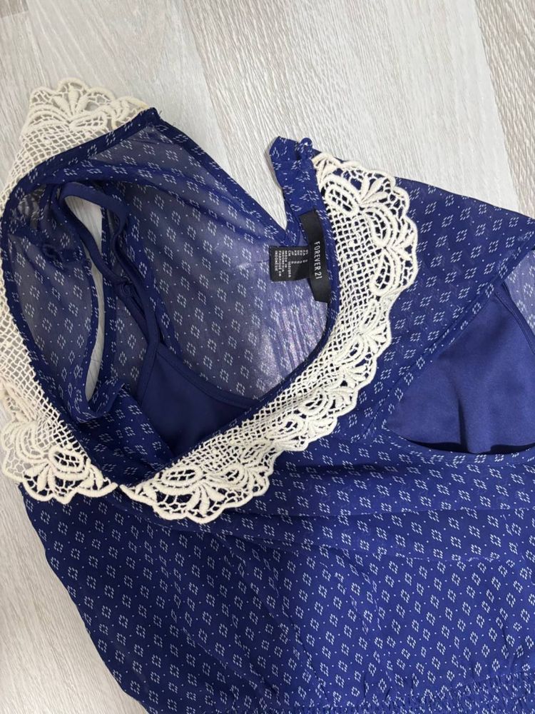 Платье женское Forever 21