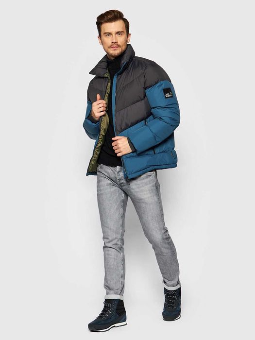 яке JACK WOLFSKIN Размер М Модел 1206421
