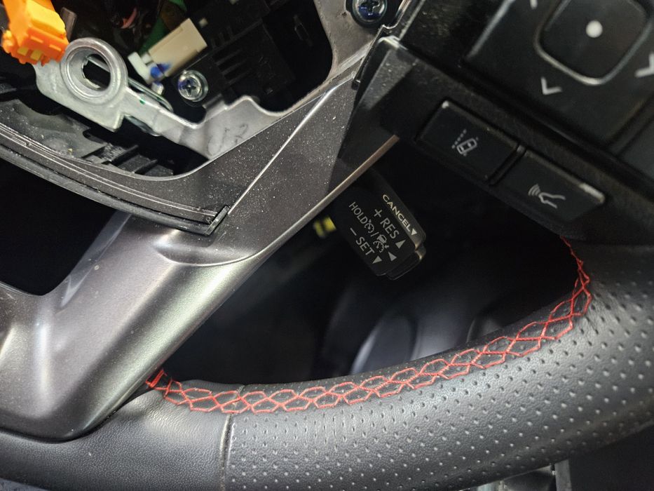 Волан с айрбег GR sport за Toyota Hilux