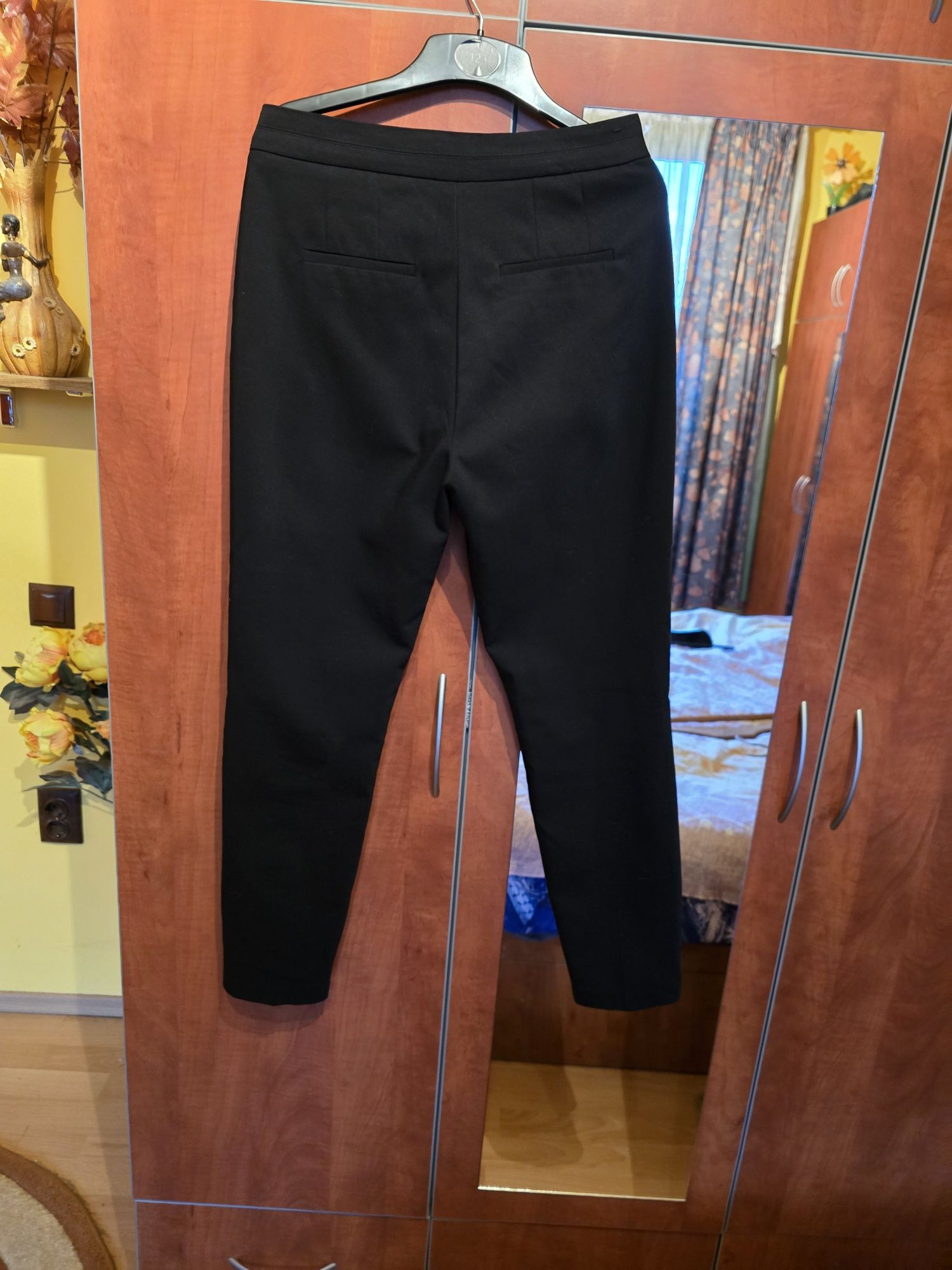 Pantaloni Reserved 36 femei