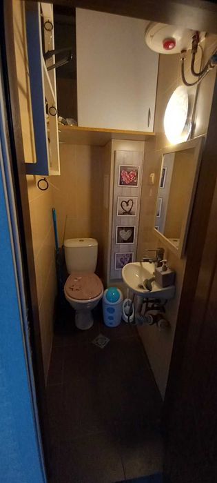 Дава се под наем Магазин в Бургас, Лазур - 25 кв.м за 175 € - Снимка #1