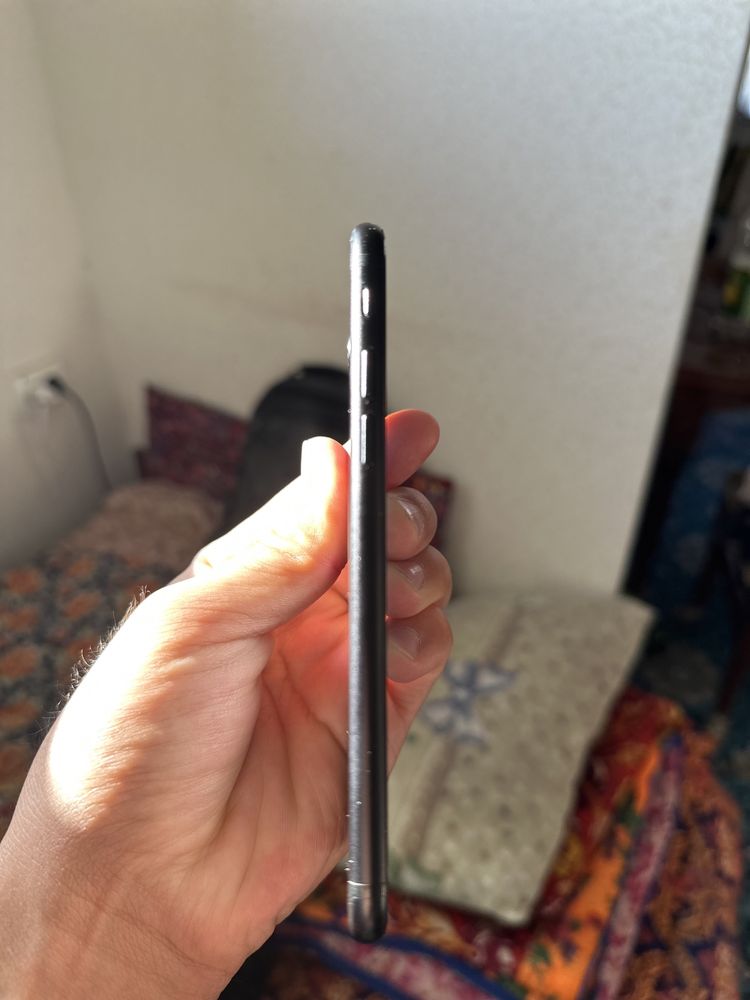 Iphone 7 , 32 GB