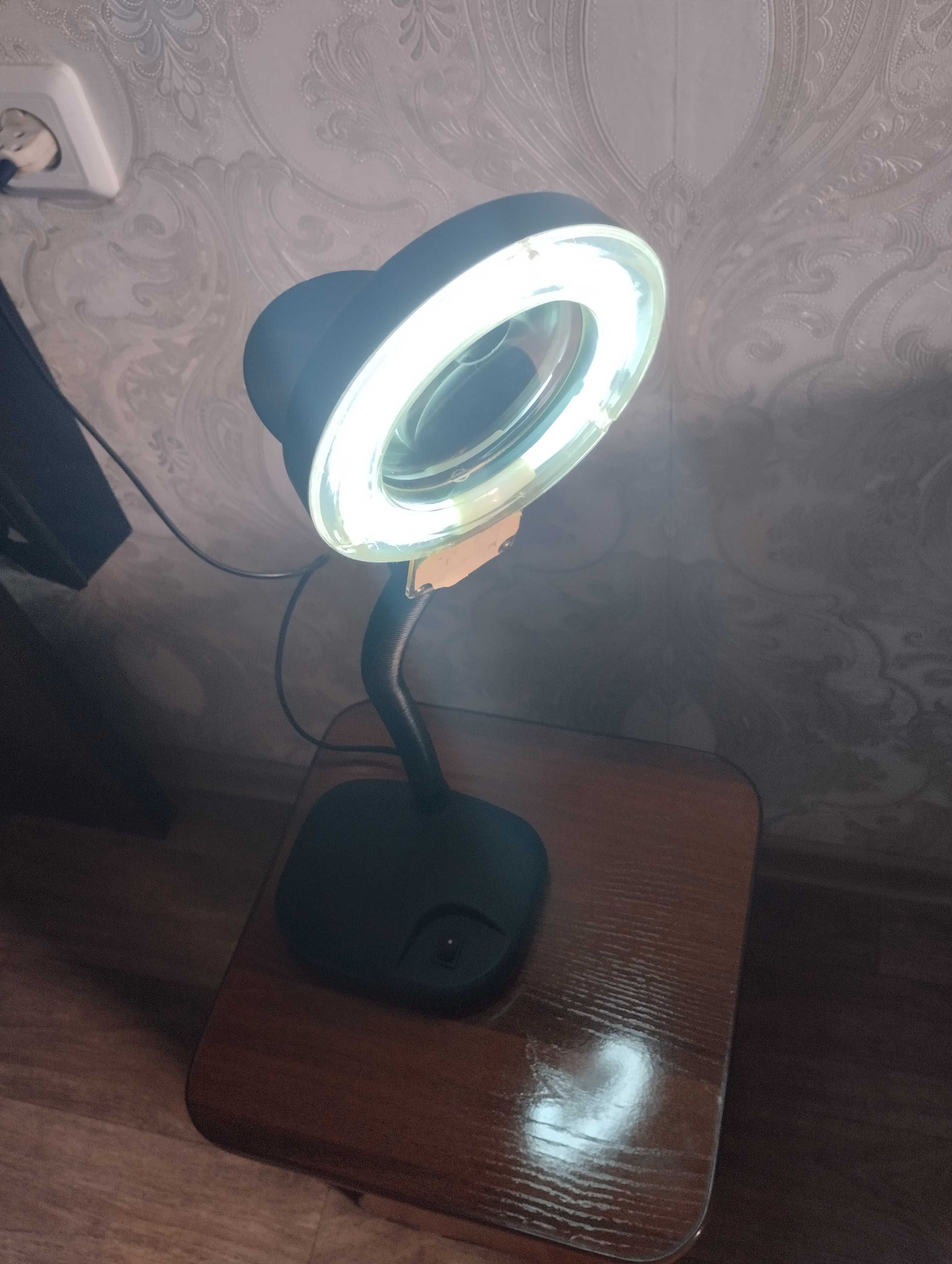 Продам LED Лампа лупа