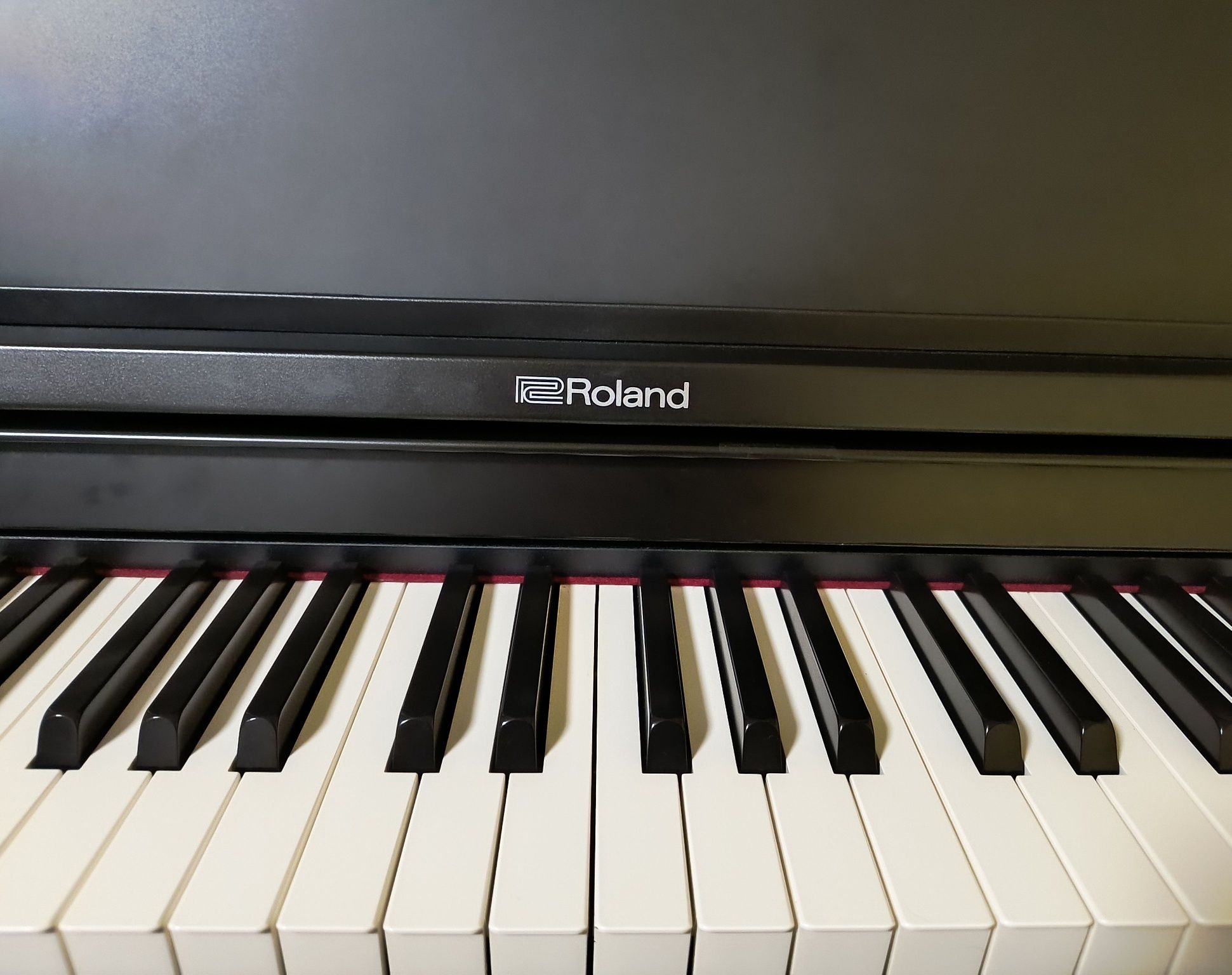 Pian digital Roland RP 107