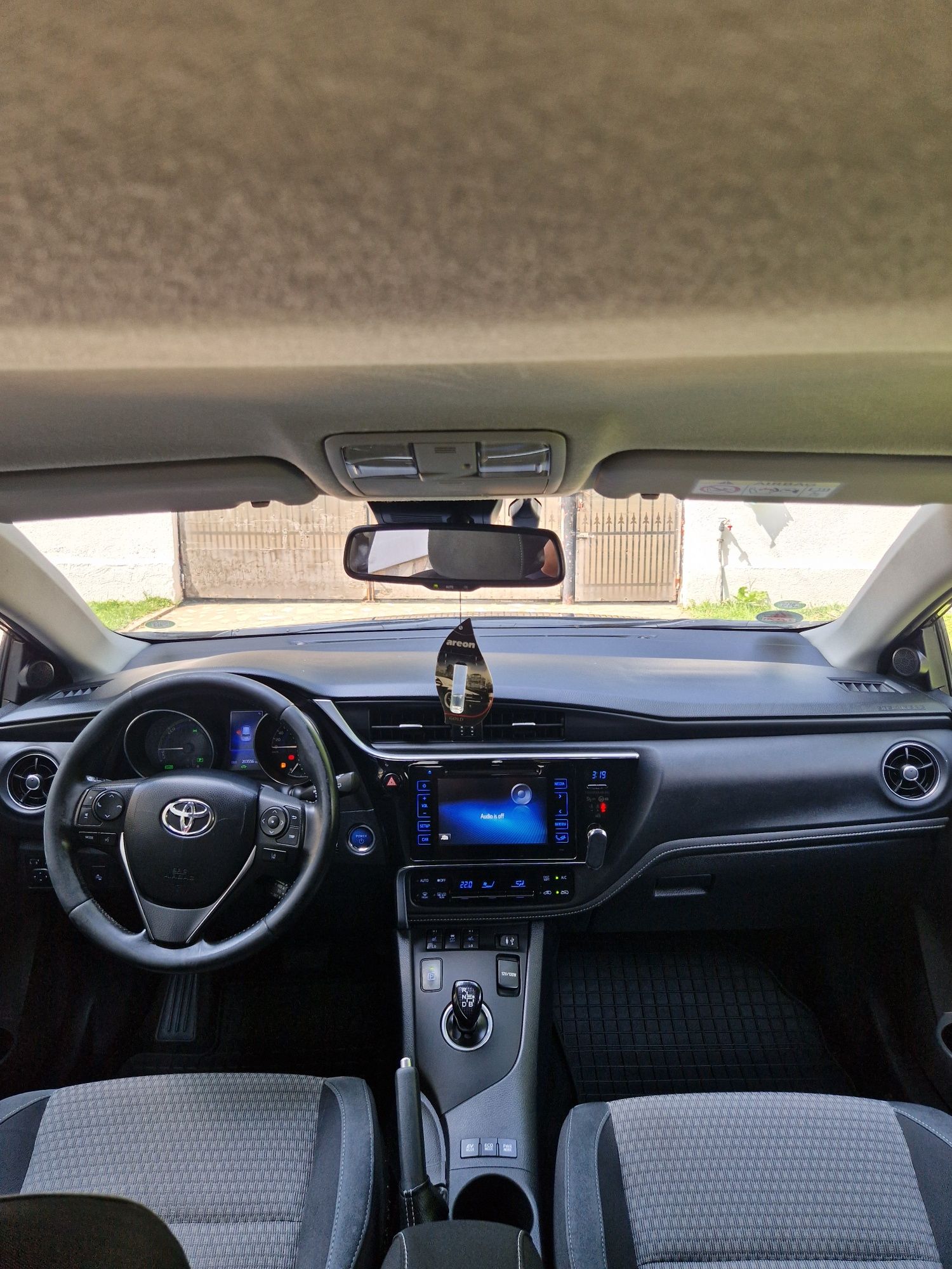 Toyota Auris 1.8 HYBRID