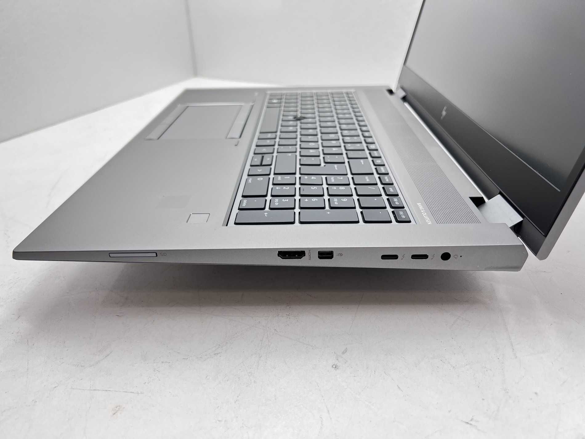 HP ZBook Fury 17 G8 17" i7-11850H 32GB 510GB RTX A5000 16GB/->Отлинчи