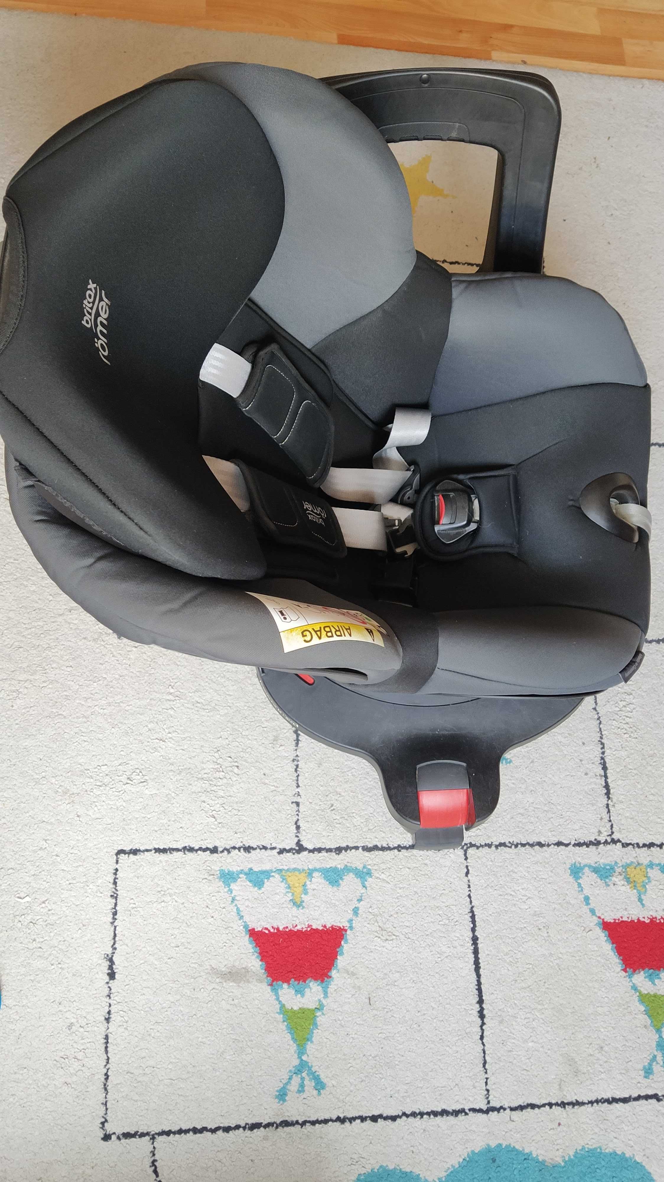 Столче за кола Britax Dualfix Family M I-Size Ash