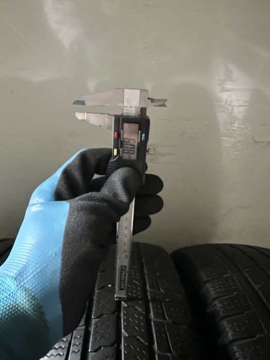 215/70 R15 C Kleber Transalp Winter 2+ DOT 2323