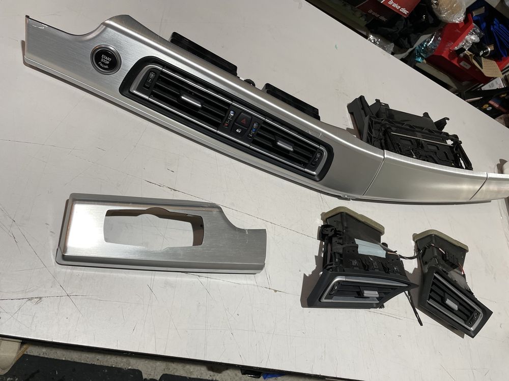 Trimuri grile aerisire bmw seria 7