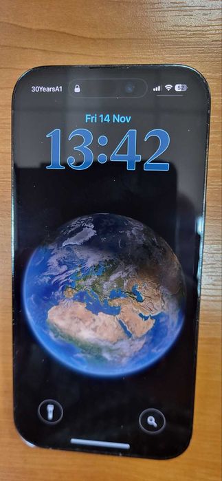 Продавам Iphone 14 pro