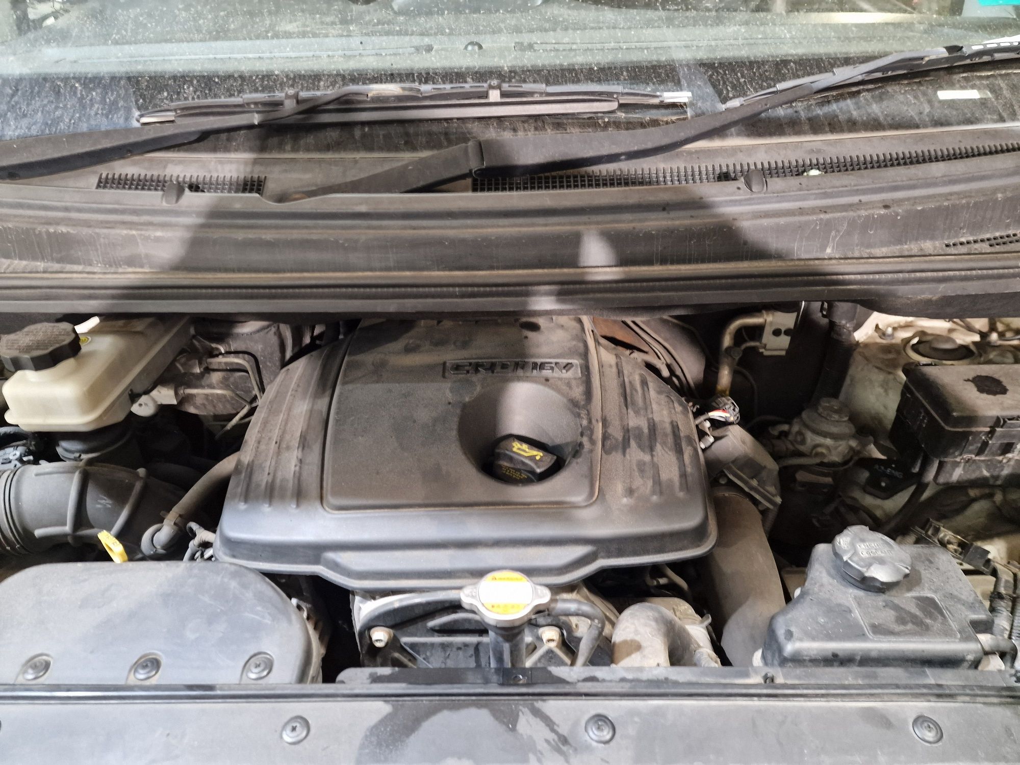 Motor complet cu accesorii Hyundai I Load H1 2.5CRDI an 2012 Euro5