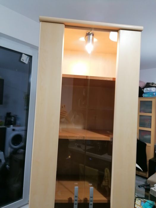 Шкаф/Библиотека/Секция с осветление