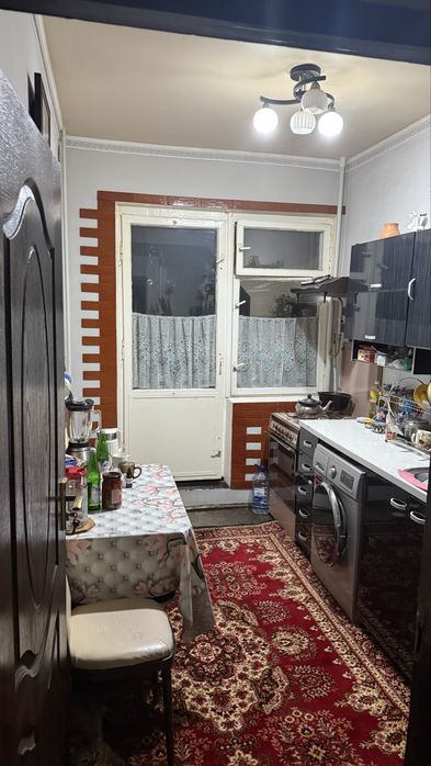 Продаю свою 3/3/9 Дархан (напротив военного училища)