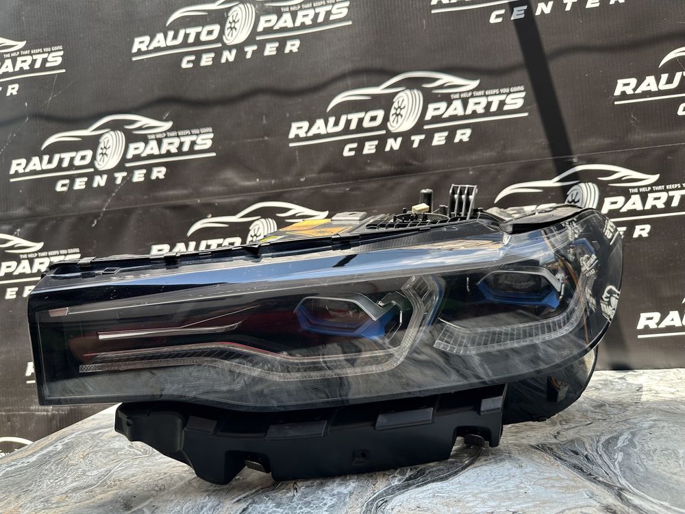 Far stanga Bmw X7 LASER FULL LED 2021/2022/2023