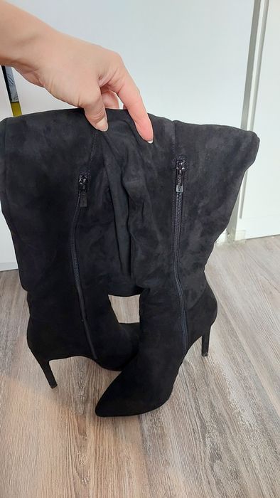 Cizme piele intoarsa