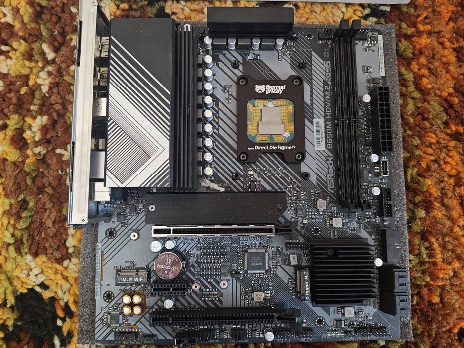 kit Ryzen 9950x + placa de baza Asrock