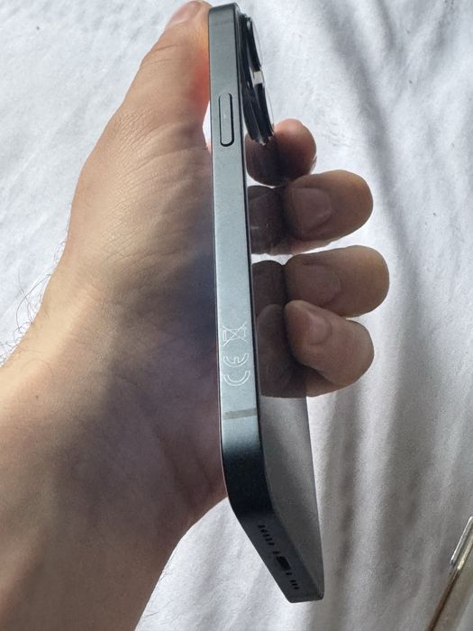 Iphone 14 - 89% - 4 HUSE - mobilfox - foloe