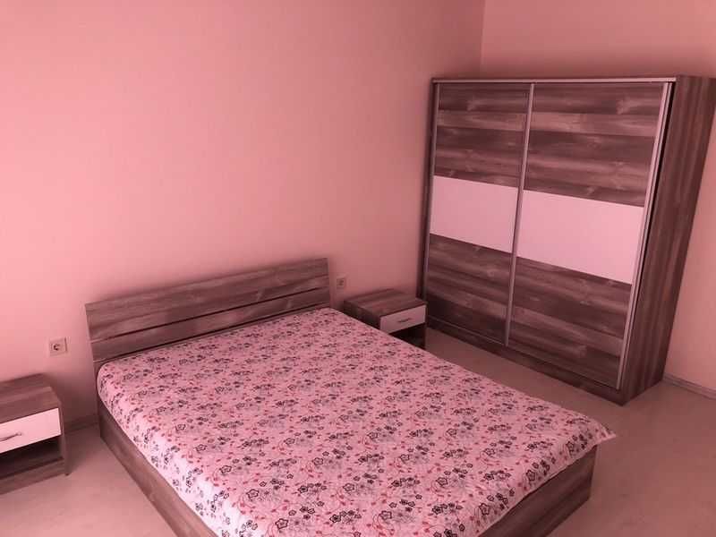 Дава се под наем Двустаен апартамент в София, Изгрев - 85 кв.м за 453.9 € - Снимка #3