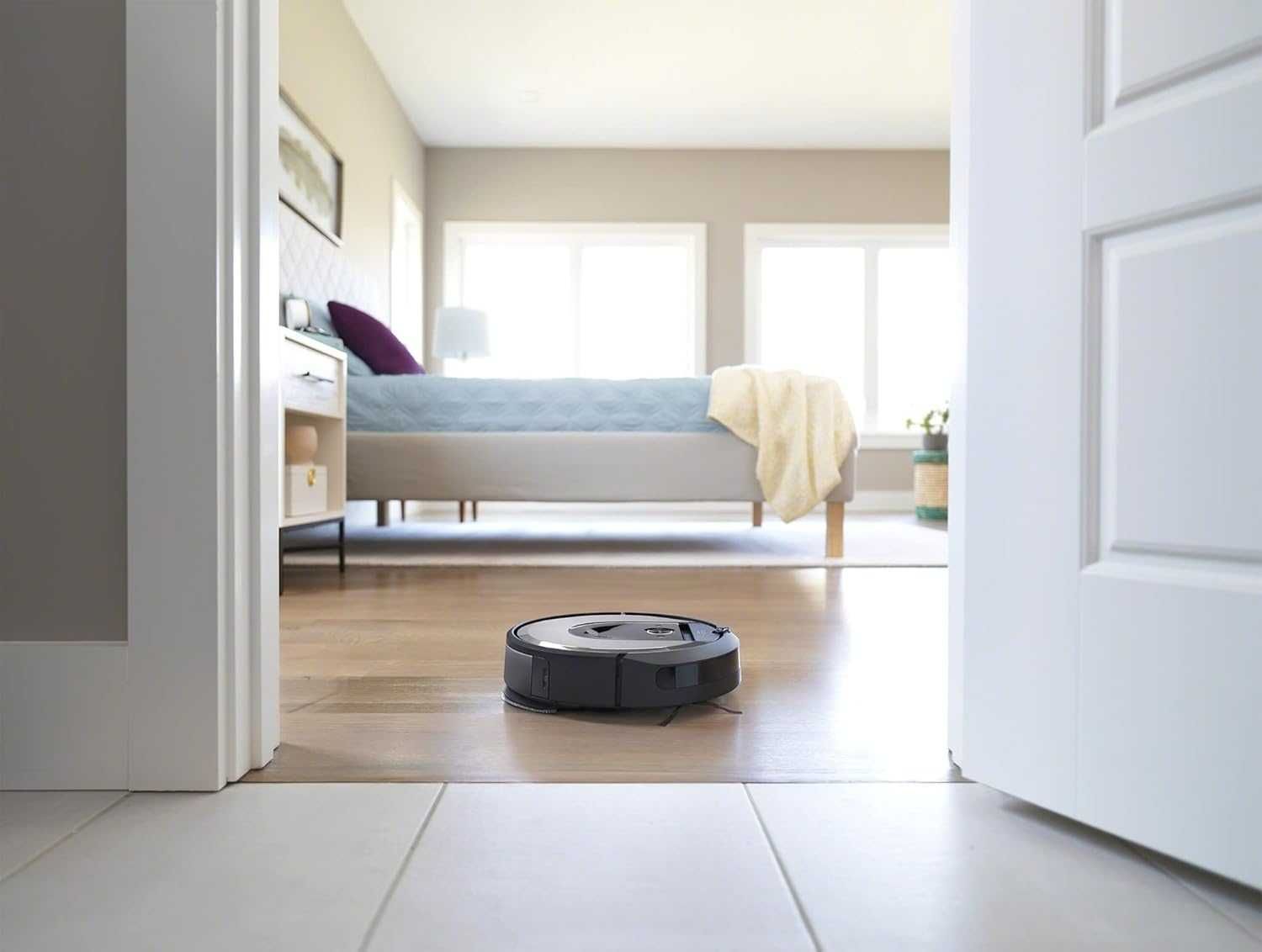 Прахосмукачка робот iRobot Roomba Combo i8+ Самопочистваща база i8576