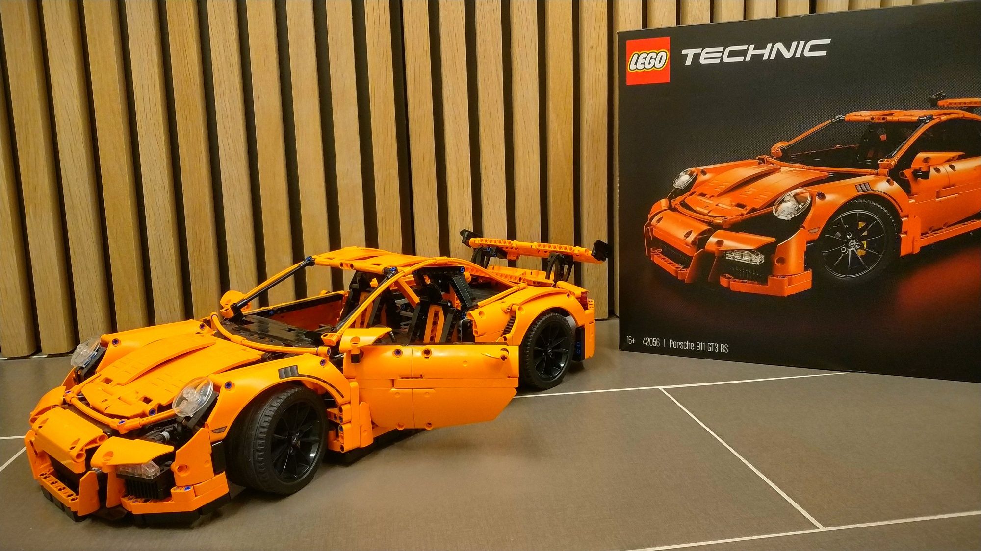 LEGO Technic 42056 Porsche 911 GT3 RS 1:8 | Лего Порше 911