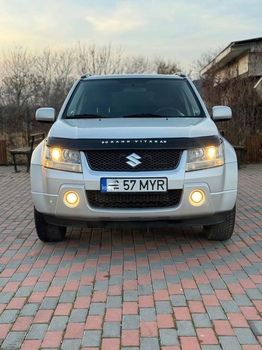 Suzuki Grand Vitara 4x4 1.9 dizele 129 cp
 4×4n
