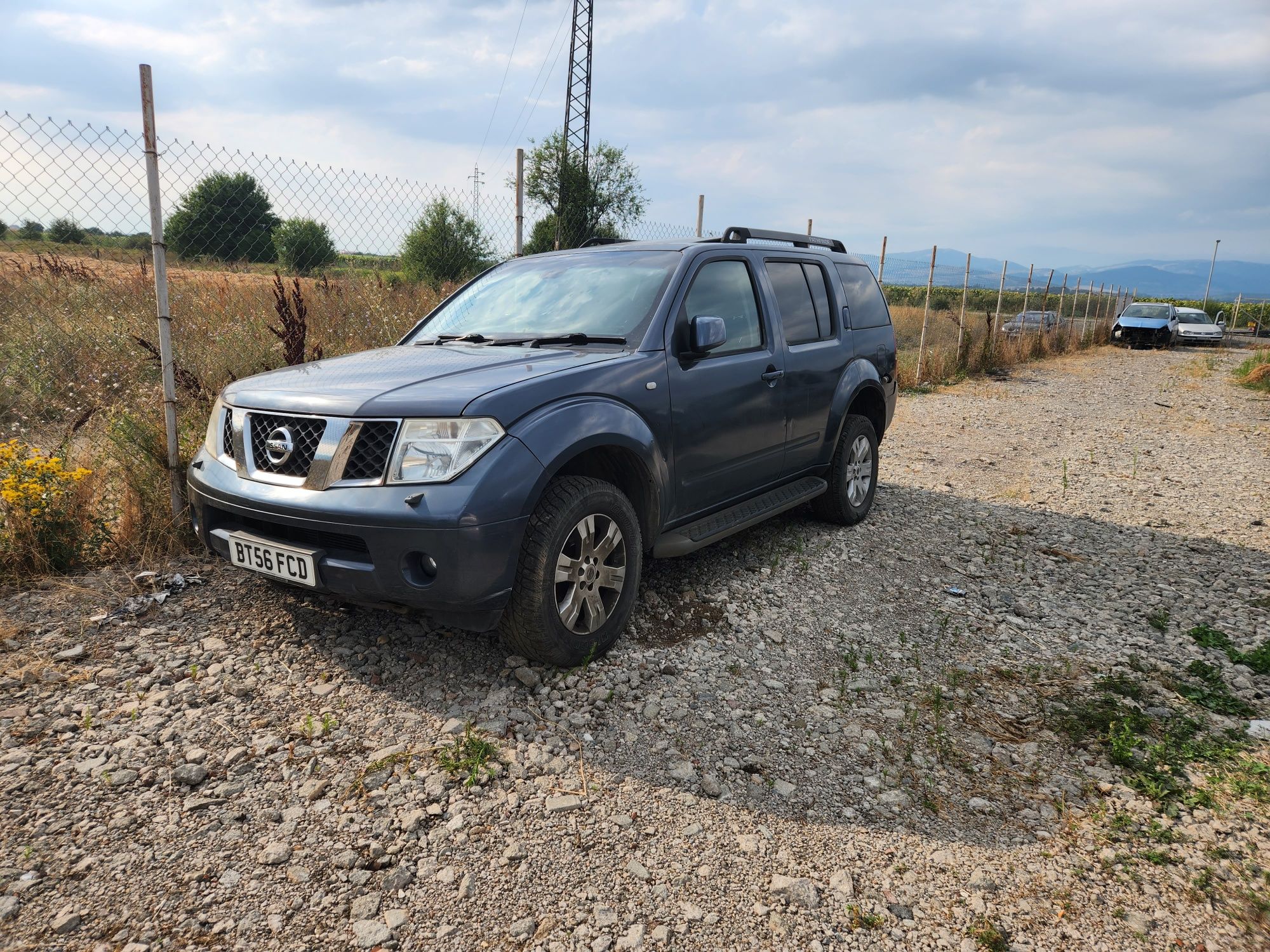 За части Nissan Pathfinder 2.5д. Ауто 2009г