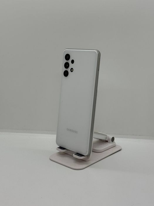 Samsung A32 ekran orginal dastavka bor