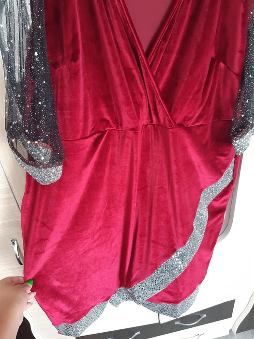 Vând rochie mărime mare